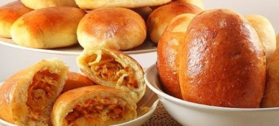 Печеные пирожки с капустой